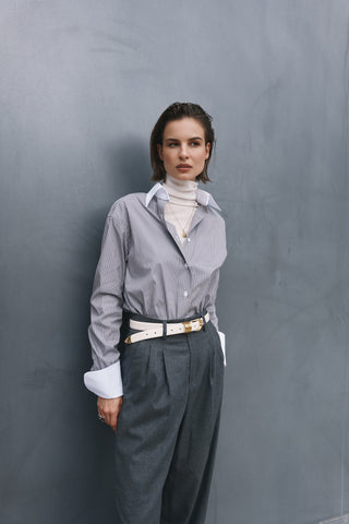 THE STRIPED SHIRT - GREY