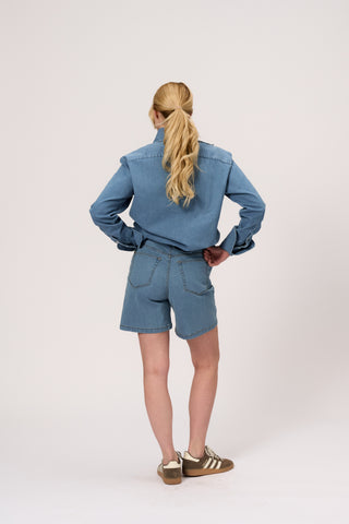 THE DENIM SHIRT LIGHT BLUE