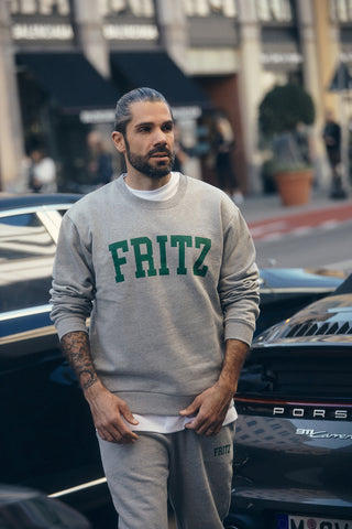 THE COLLEGE SWEATER